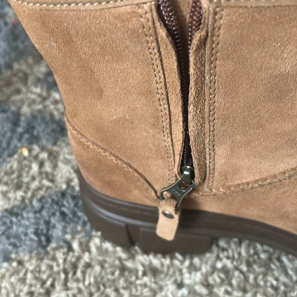 Ugg mens waterproof suede boot - Picture 6 of 7